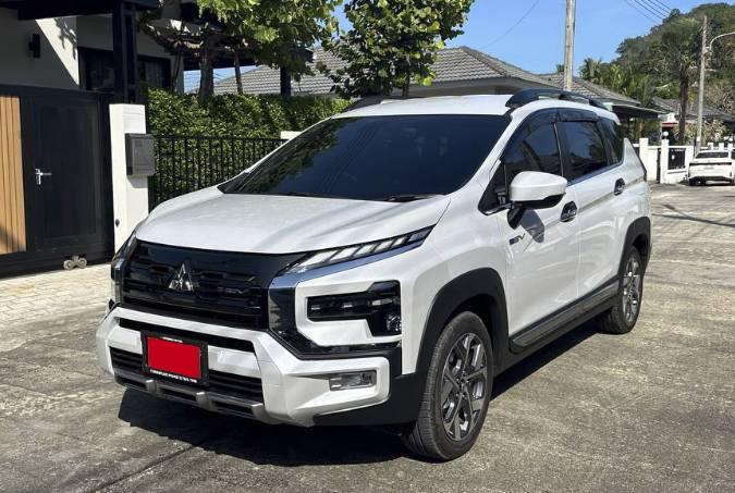 Mitsubishi Xpander Cross