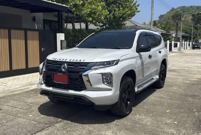 Mitsubishi Pajero Sport Elite